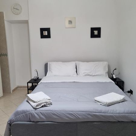 Donnaluisa Apartment Naples Exterior photo