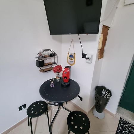 Donnaluisa Apartment Naples Exterior photo
